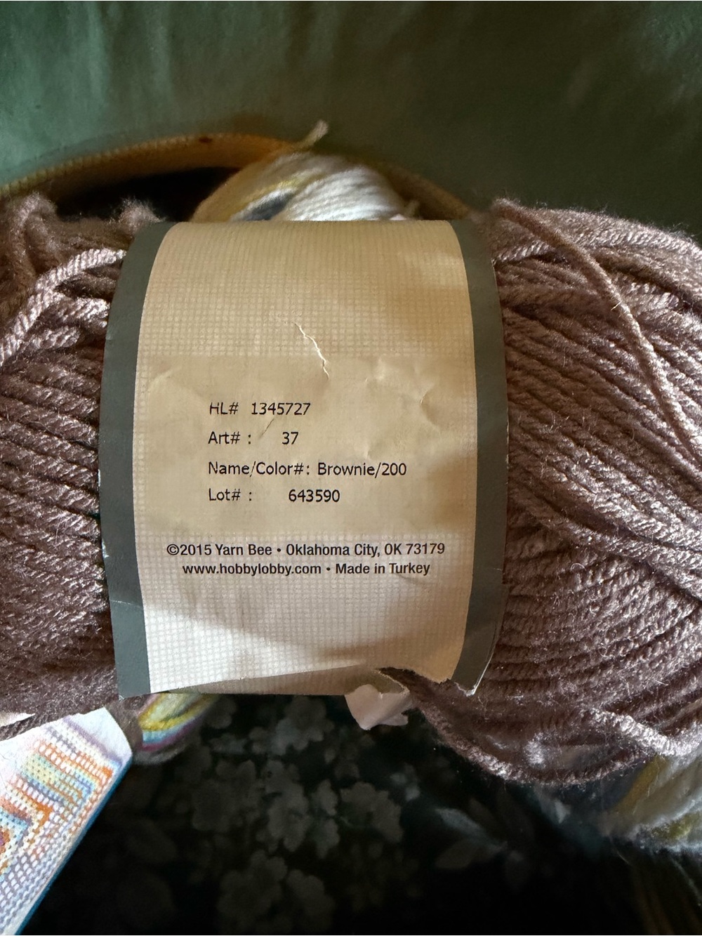 Acrylic Value Yarn Bundle - Picture 2 of 12
